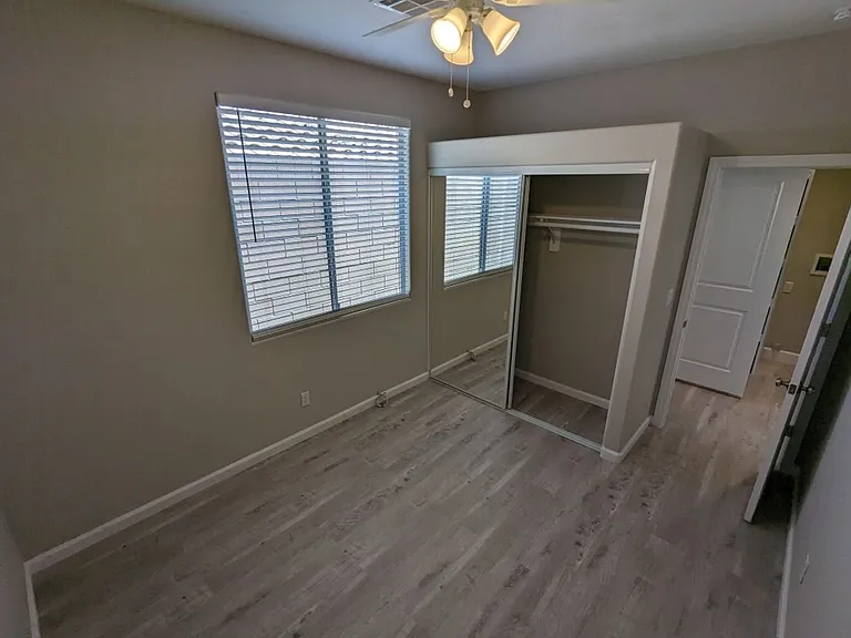 10957 Napa Ridge Dr — Photo 18
