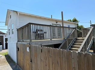 4511 Avenue R 1/2, Galveston, TX 77551