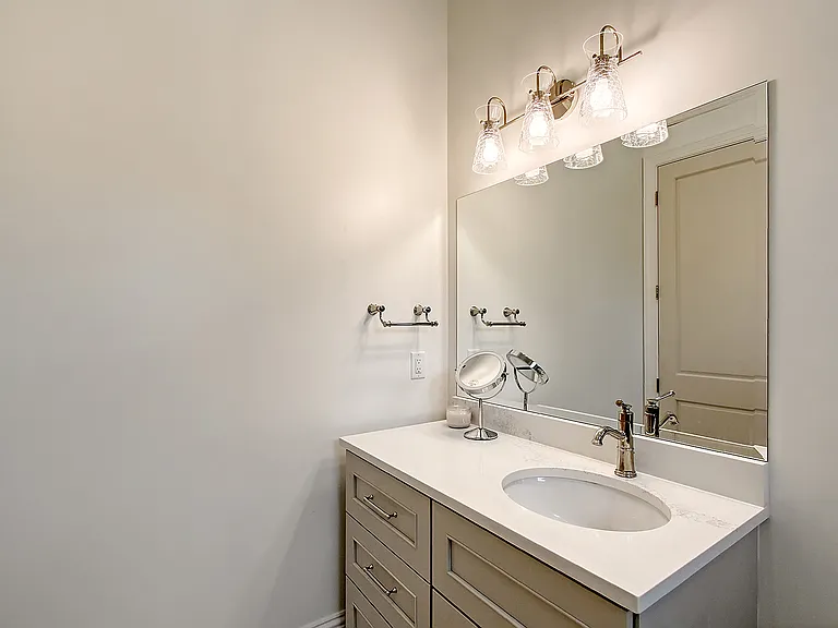 1001 Longboat Club Rd — Photo 12