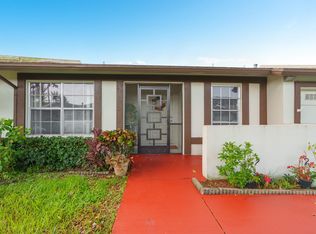 5089 Forsythia St, Delray Beach, FL 33484