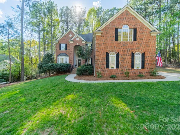 4345 Cricket Cove Ct, Denver, NC 28037