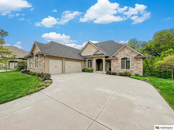 1734 W Set Aside Cir, Lincoln, NE 68523