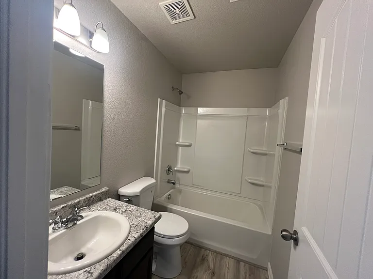7703 Sangalo Grv — Photo 18