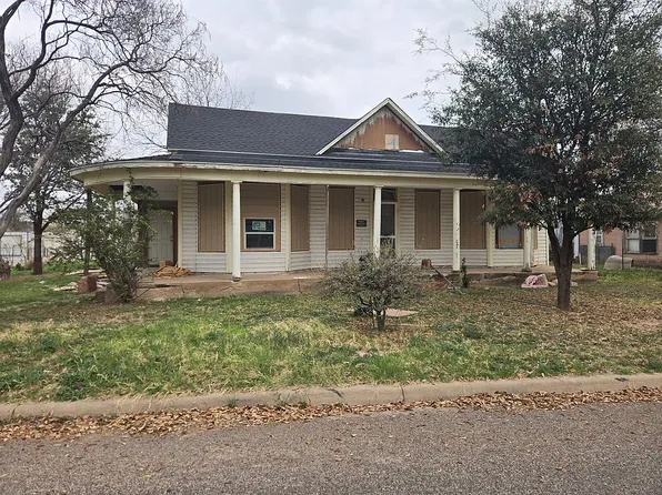 252 Pecan St, San Angelo, TX 76903