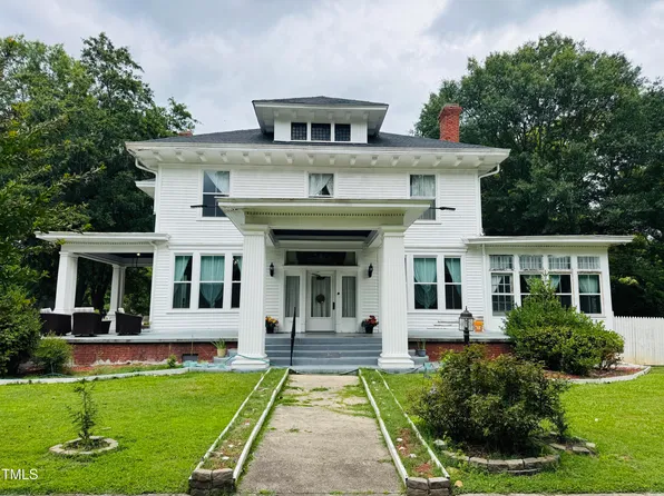 275 Gholson Ave, Henderson, NC 27536