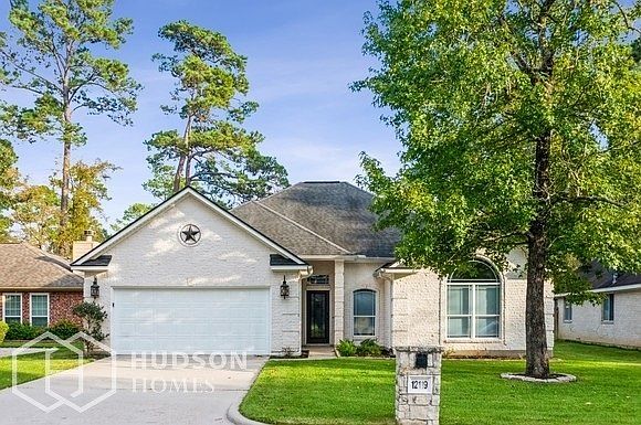 1st image of 12119 Browning Dr