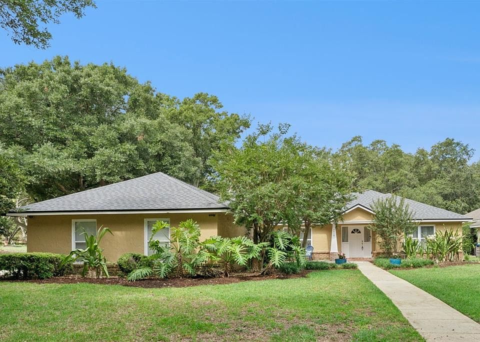 1st image of 4418 Willow Shade Ct