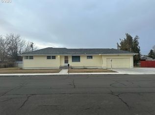811 W Tamarack Ave, Hermiston, OR 97838