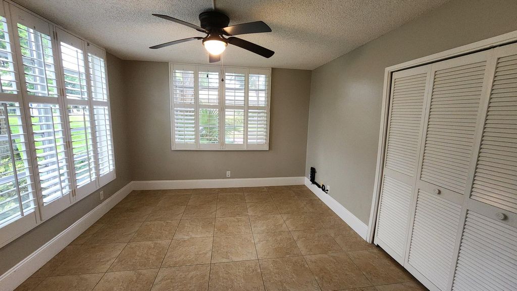 2851 S PALM AIRE Drive #101, photo 6