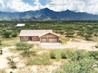 8384 E Quail Call Ln, Hereford, AZ 85615