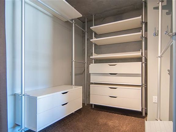 4th image of 77 Dow Pl APT 700