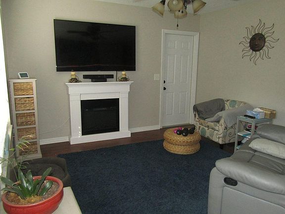 5th image of 247 SE Sable Ln