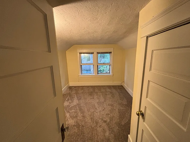 1605 Pearl St #4 — Photo 9