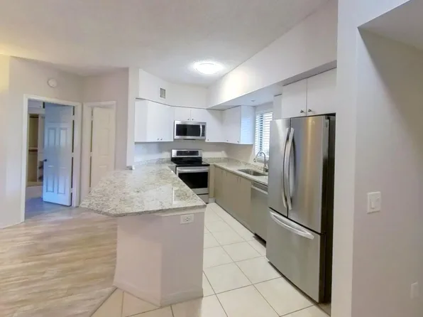 2105 Lavers Circle #108, Delray Beach, FL 33444