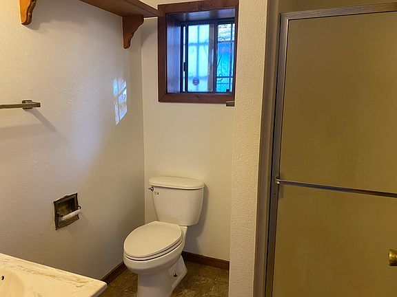 5th image of 376 Santa Barbara Ln