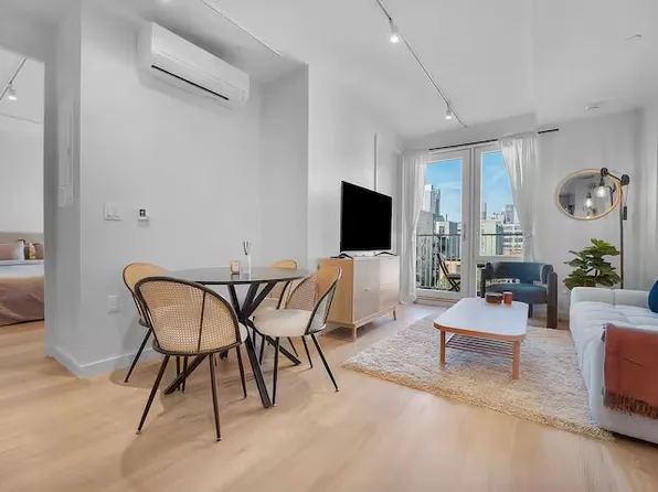 16 West Street image 11 of 37