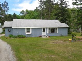 4362 Onaway Rd, Indian River, MI 49749