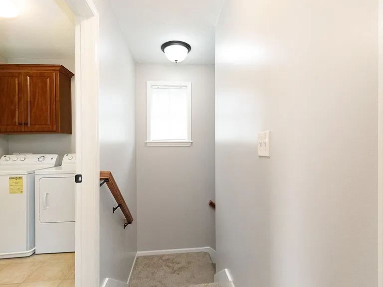 2621 Valentine Ln — Photo 15