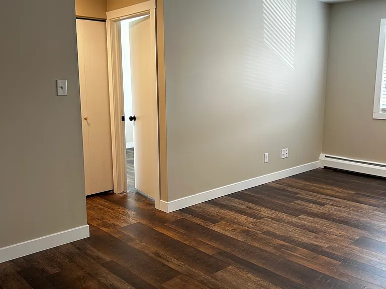 Picture toward front bedroom