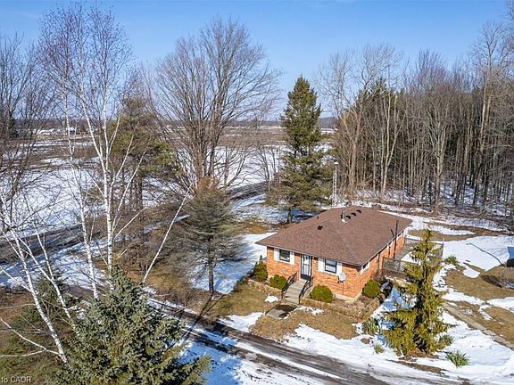 3rd image of 33861 Flanagan Rd