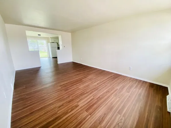 917 Abrams St #921, Green Bay, WI 54302