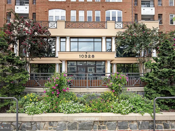 10328 Sager Ave Unit 414, Fairfax, VA 22030