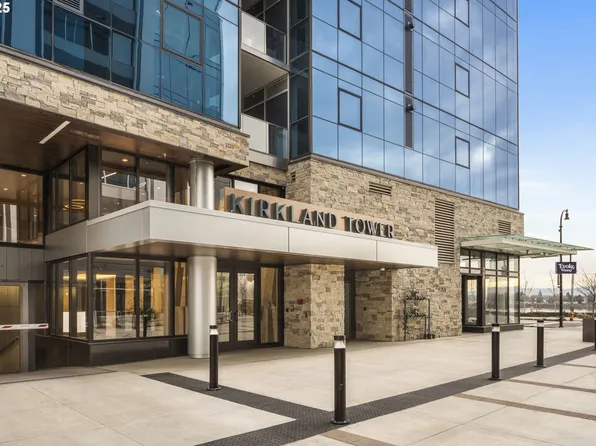 590 Waterfront Way Unit 404, Vancouver, WA 98660