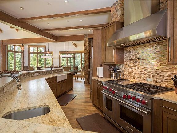 5th image of 131 Windwood Cir