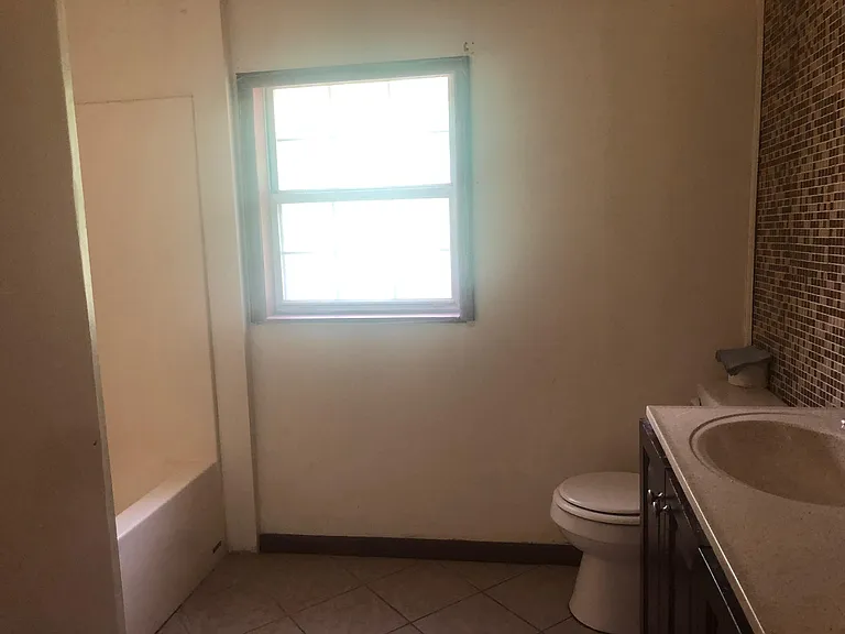 2514 Smith Creek Rd — Photo 15