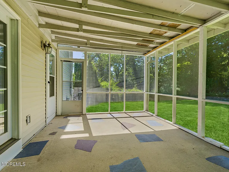 506 Woodland Rd — Photo 38