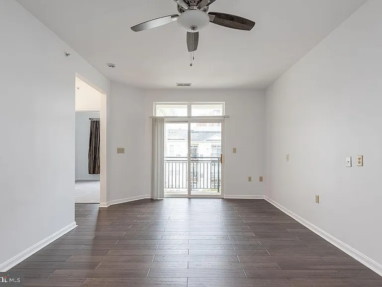 2655 Prosperity Ave #415 — Photo 13
