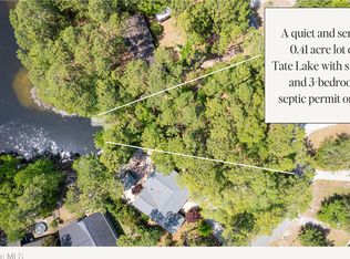455 Tate Lake Dr, Southport, NC 28461