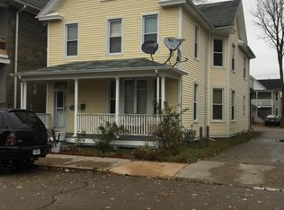 2066 Washington St, Dubuque, IA 52001