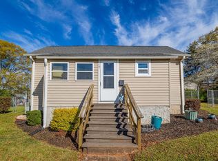 17 D St, Inman, SC 29349