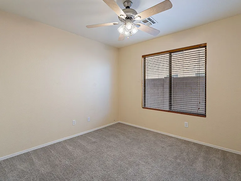 20434 N 92nd Ln — Photo 32