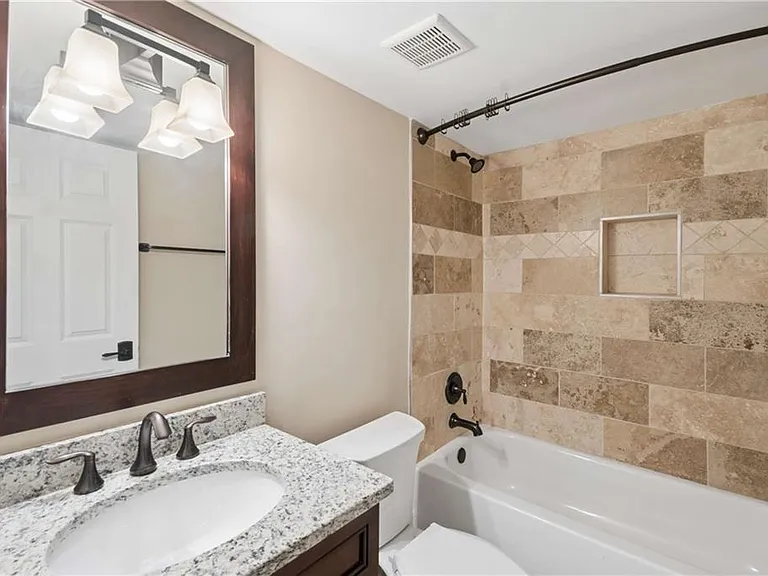 374 Clifton Rd NE — Photo 39