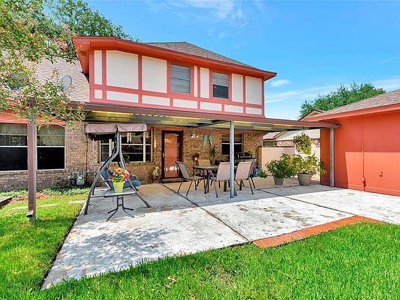 5th image of 2309 Juanita Ln