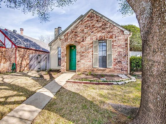 3rd image of 256 Teakwood Ln