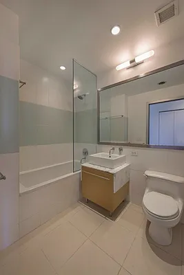 Rented by KVNY Soho | media 11