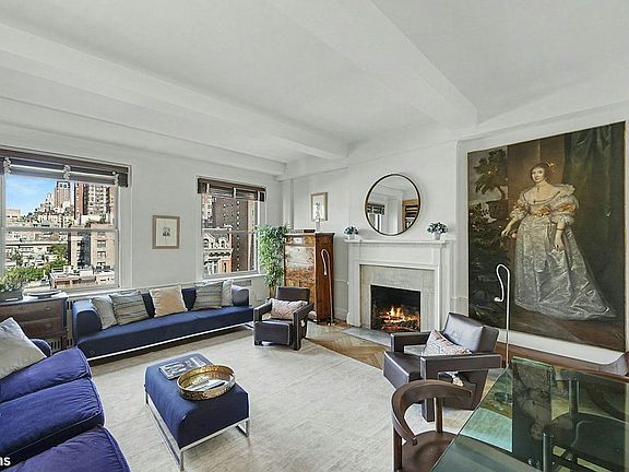 2nd image of 155 E 72nd St APT 7D