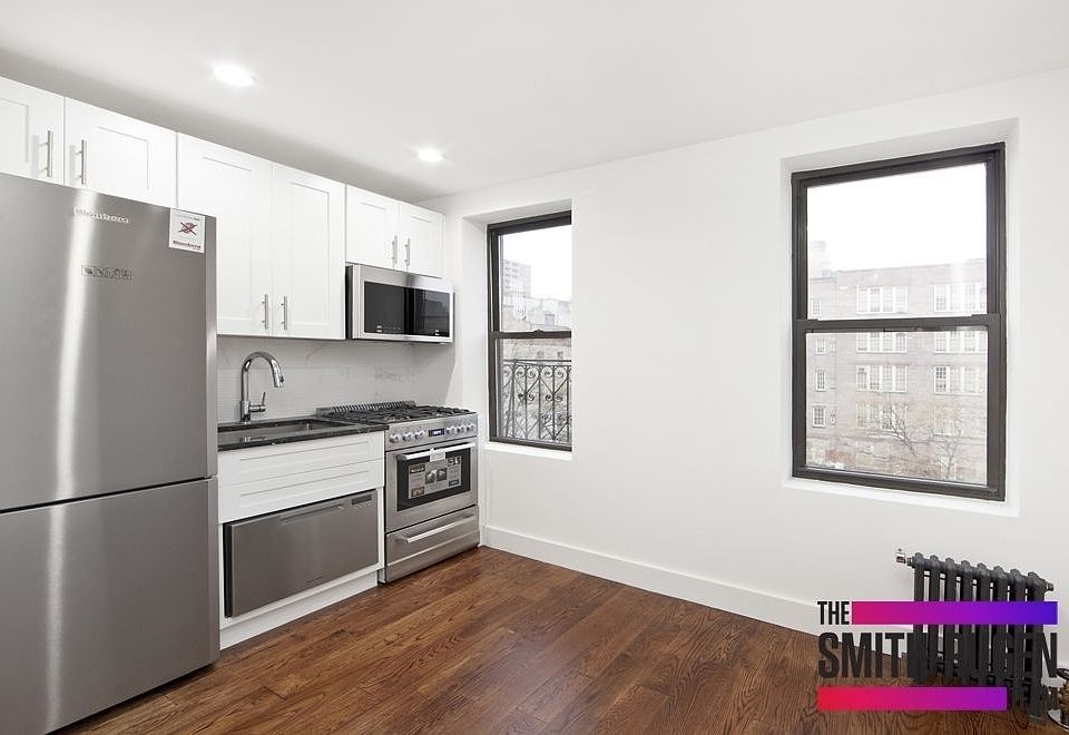 1st image of 333 E 5th St APT 3E