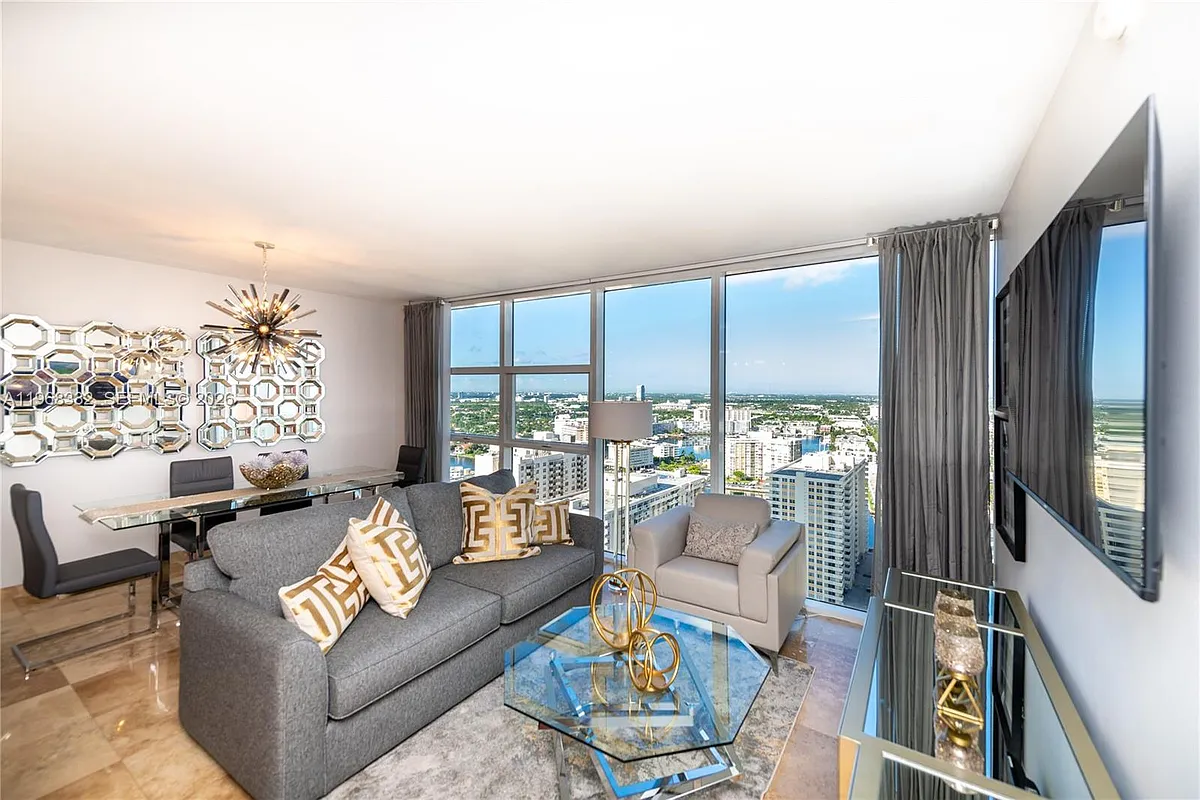 Building Photo - 1830 S Ocean Dr #2907