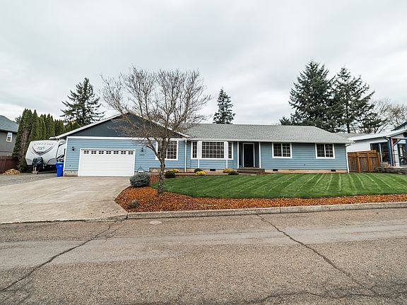 2nd image of 11521 Salmonberry Dr