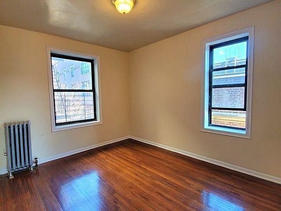 3rd image of 141 W 139th St #42C