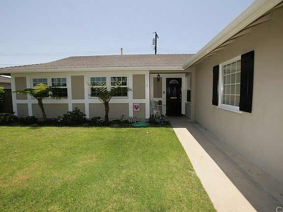 3rd image of 6432 Santa Barbara Ave