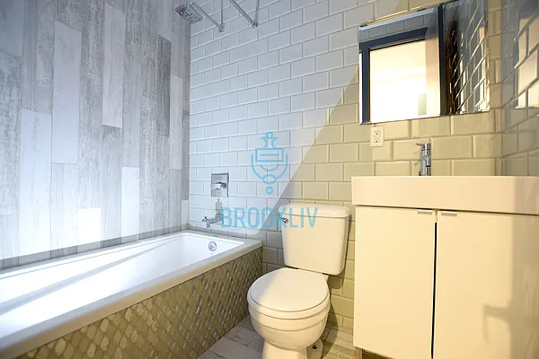 Rented by null | media 37