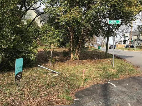 731 E 28th St, Charlotte, NC 28205
