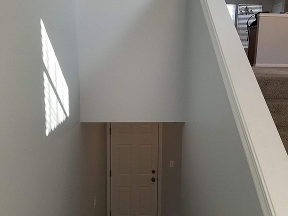 3rd image of 570 Conservatory Ln