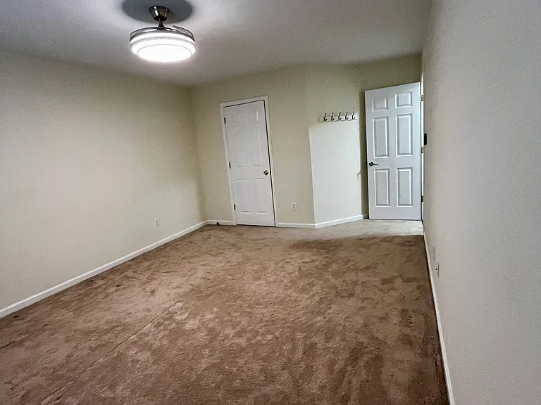 2925 Dogwood Creek Pkwy — Photo 10