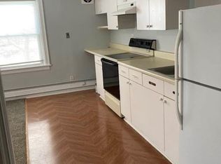 2455 Military St APT 4, Pt Huron, MI 48060